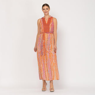 Vestido largo plisado con bordado