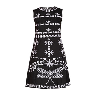 Vestido corto manga sisa con bordado