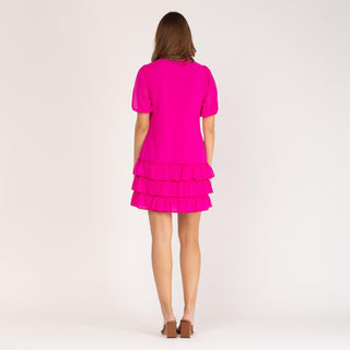 Vestido corto con volantes rosa