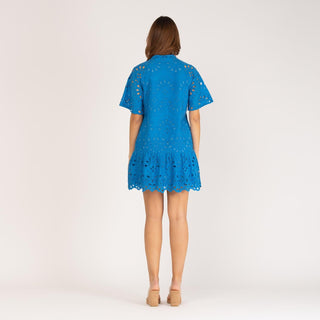 Vestido corto de algodón perforado azul