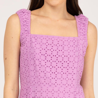 Vestido recto con espalda descubierta